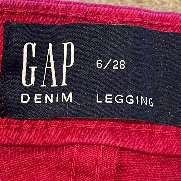 NWT GAP Midrise Super Skinny Denim Leggings in Cranberry Size 6/28 - Picture 10 of 11